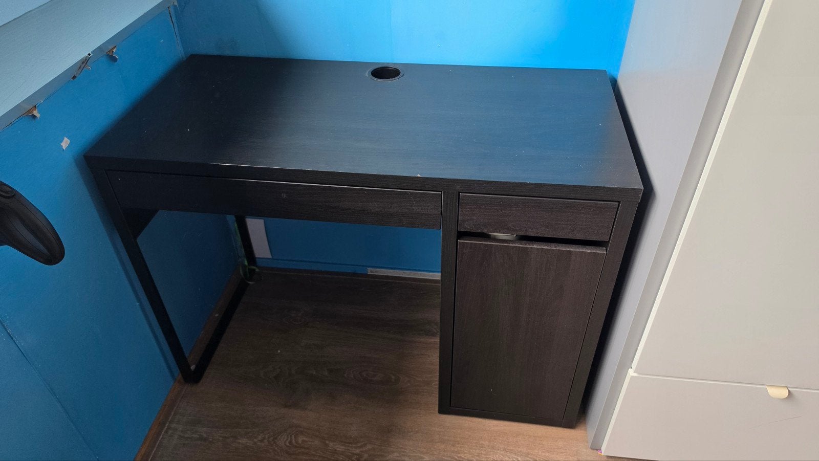 IKEA Micke Bureau Zwartbruin - Compact en Functioneel, Ophalen, Gebruikt, Spaanplaat of MDF, IKEA