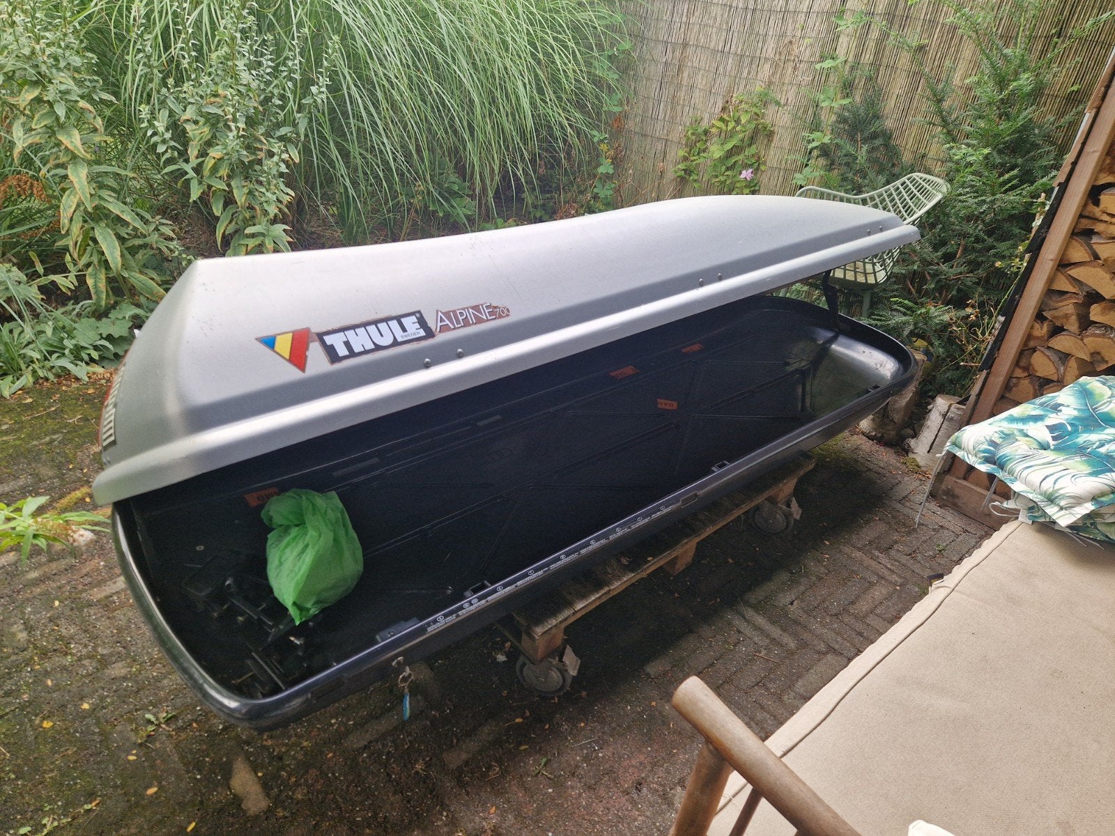 Thule Alpine 700 Dakkoffer - 430 liter met dragers, Ophalen, Gebruikt