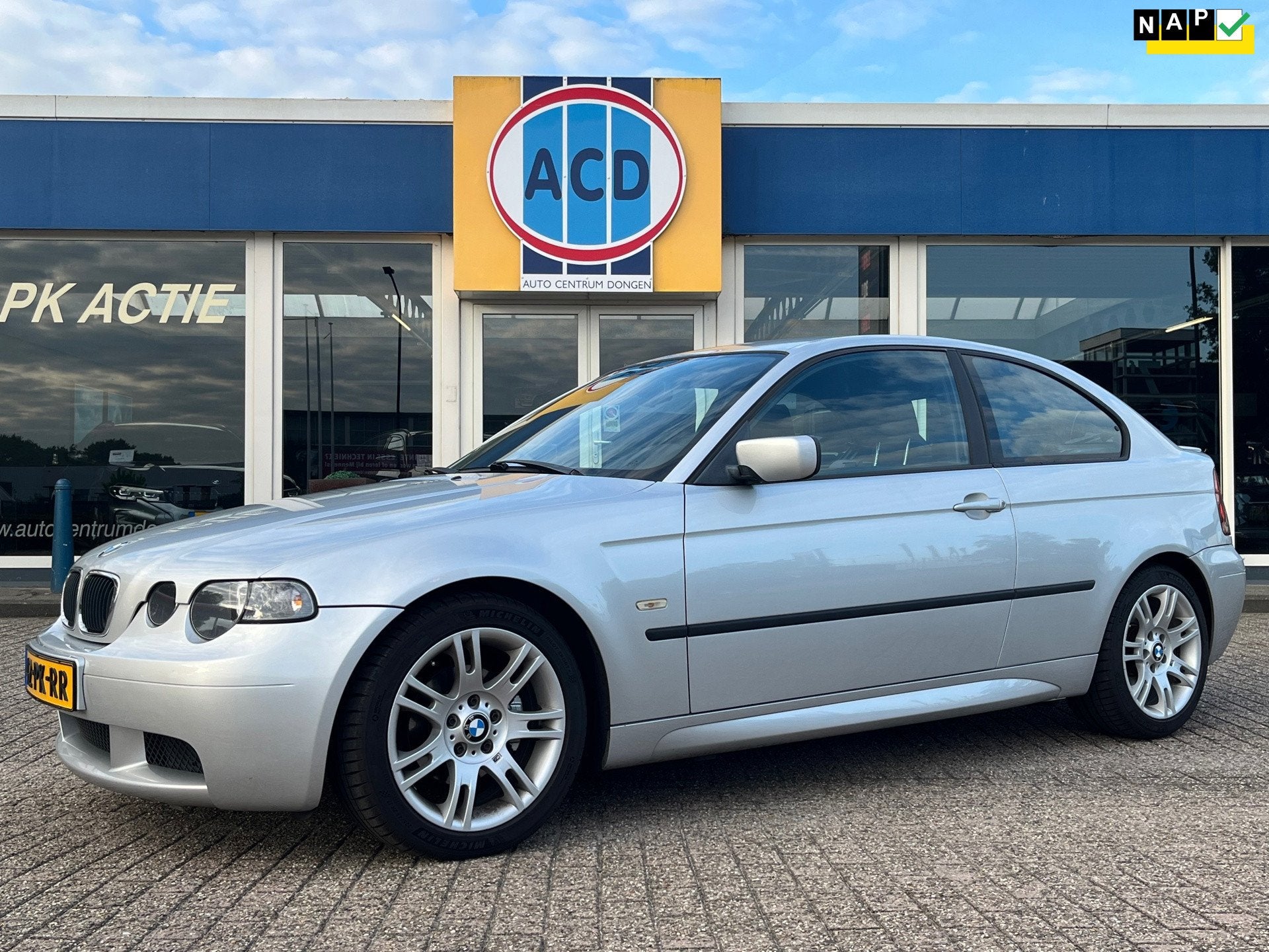 BMW 3-serie Compact 316ti | Orig NL | M-Pakket | 2e Eig. | A, Dealer onderhouden, Achterwielaandrijving, 4 cilinders, Handgeschakeld