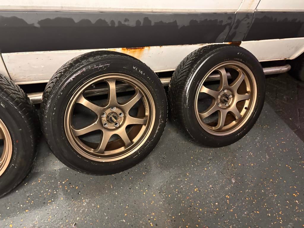Sportvelgen met goede winterbanden 215/55 R17 - Steek 5x100, Auto-onderdelen, Banden en Velgen, Ophalen, Banden en Velgen, 17 inch