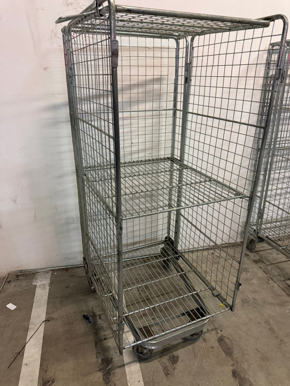 Rolcontainers / Magazijnkarren, 100 liter of meer, Ophalen, Zo goed als nieuw, Transportkar