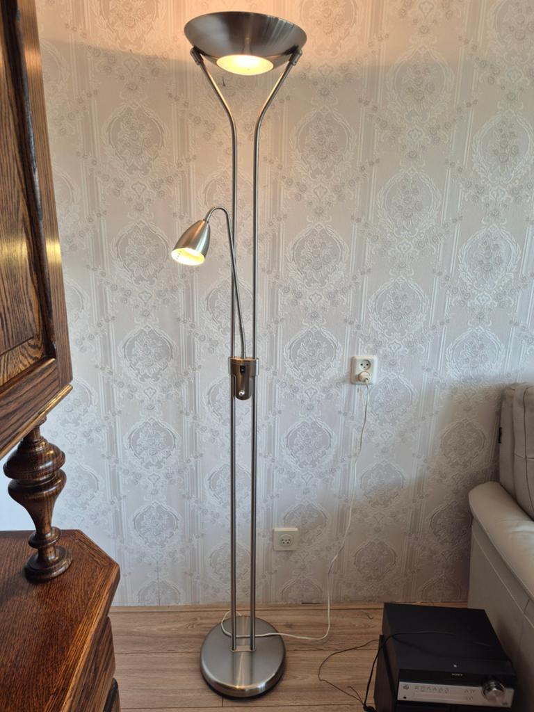 Moderne staande lamp met leeslamp, Ophalen, Zo goed als nieuw, Metaal, 150 tot 200 cm