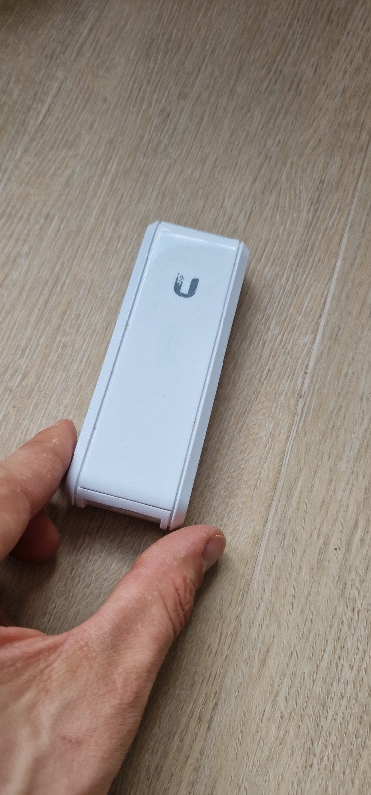 Ubiquiti UniFi Cloud Key Gen1 (UC-CK), Computers en Software, Ophalen of Verzenden, Zo goed als nieuw, Router, Ubiquiti UniFi