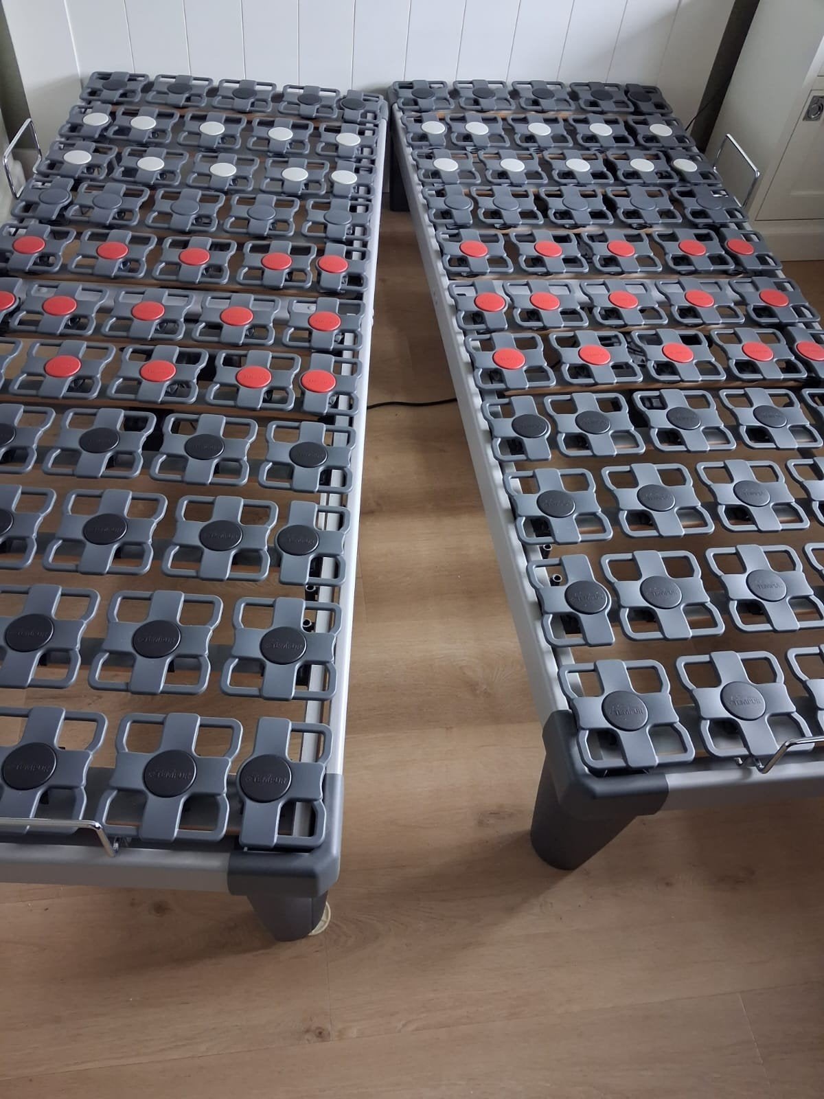 elektrichs verstelbare bodems, Ophalen, Zo goed als nieuw, Eenpersoons, 90 cm