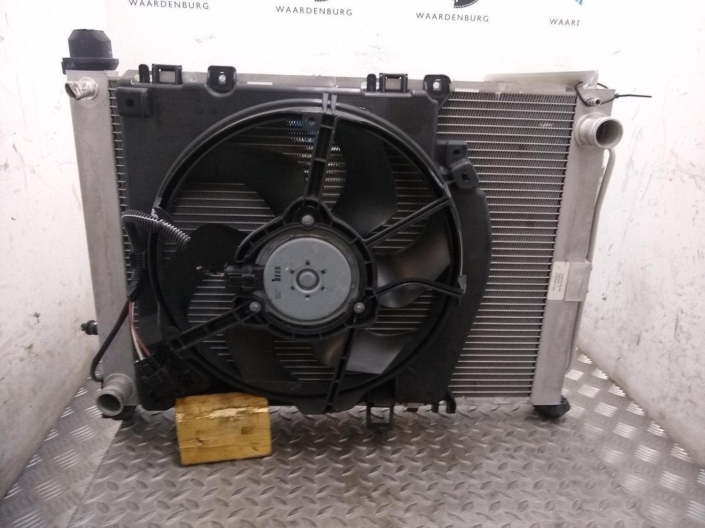 RENAULT CLIO KOELERPAKKET 2013, Auto-onderdelen, Ophalen of Verzenden, Gebruikt, Stiba lid