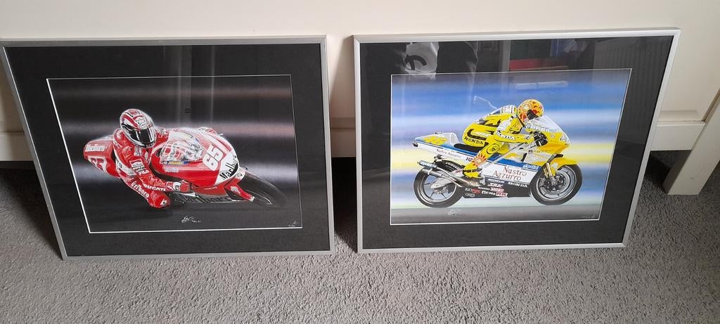 Valentino rossi en loris capirossi, Ophalen of Verzenden, Minder dan 50 cm, Schilderij, Minder dan 50 cm