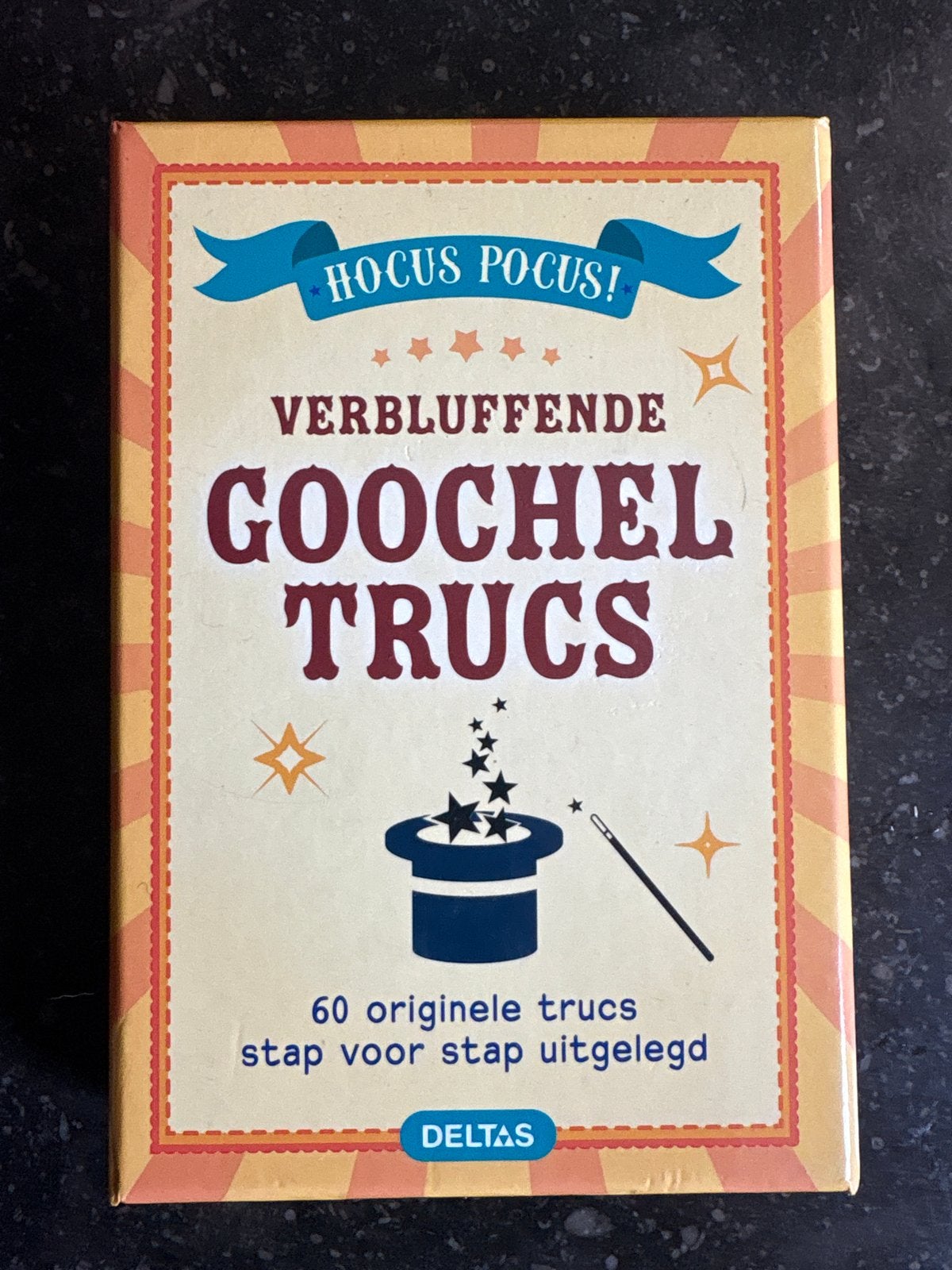 Hocus Pocus! Verbluffende Goocheltrucs - Deltas, Ophalen of Verzenden, Zo goed als nieuw
