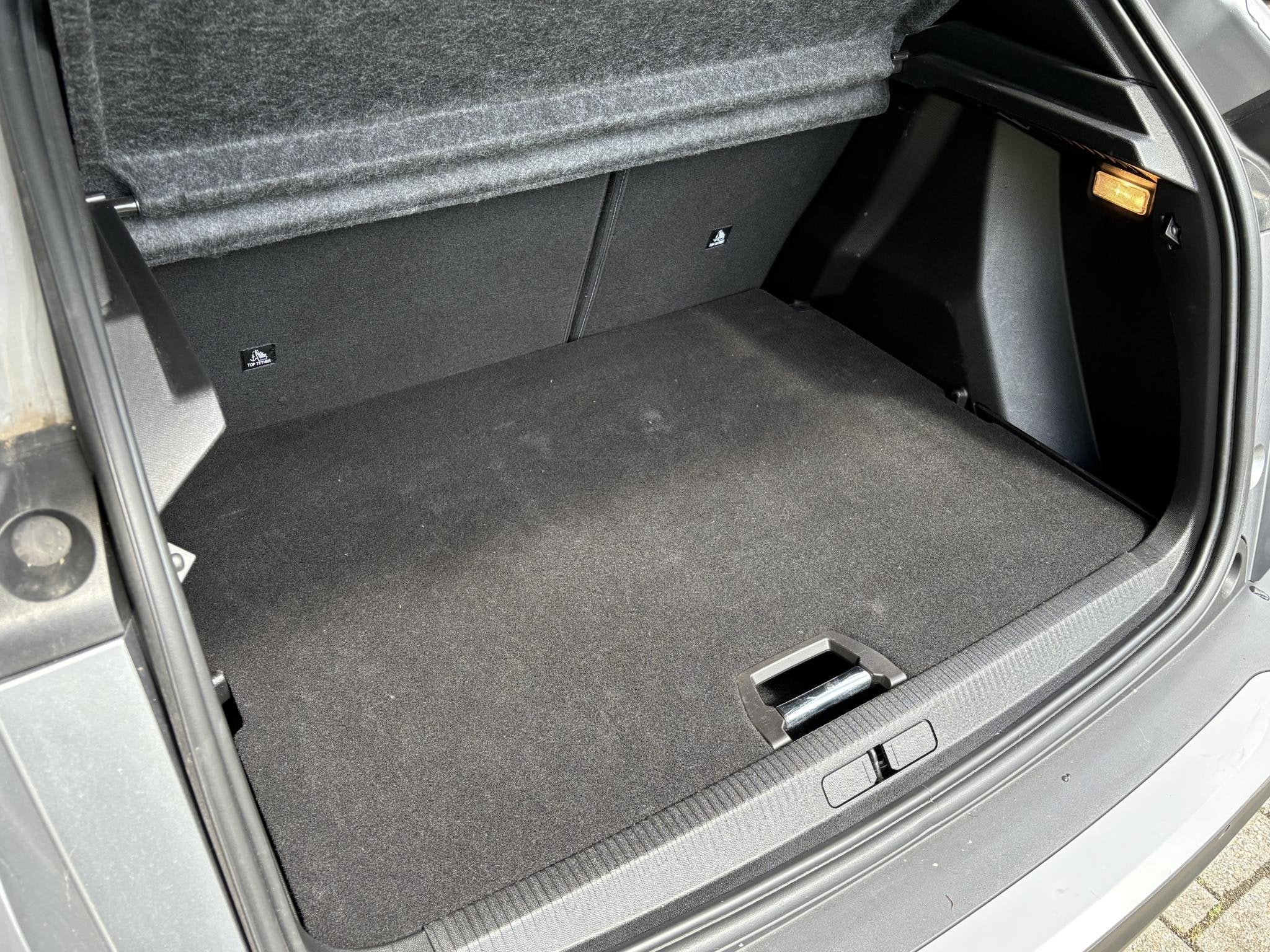 Foto 5 van Peugeot 2008 1.2T 100pk Allure | Achteruitrijcamera | Naviga