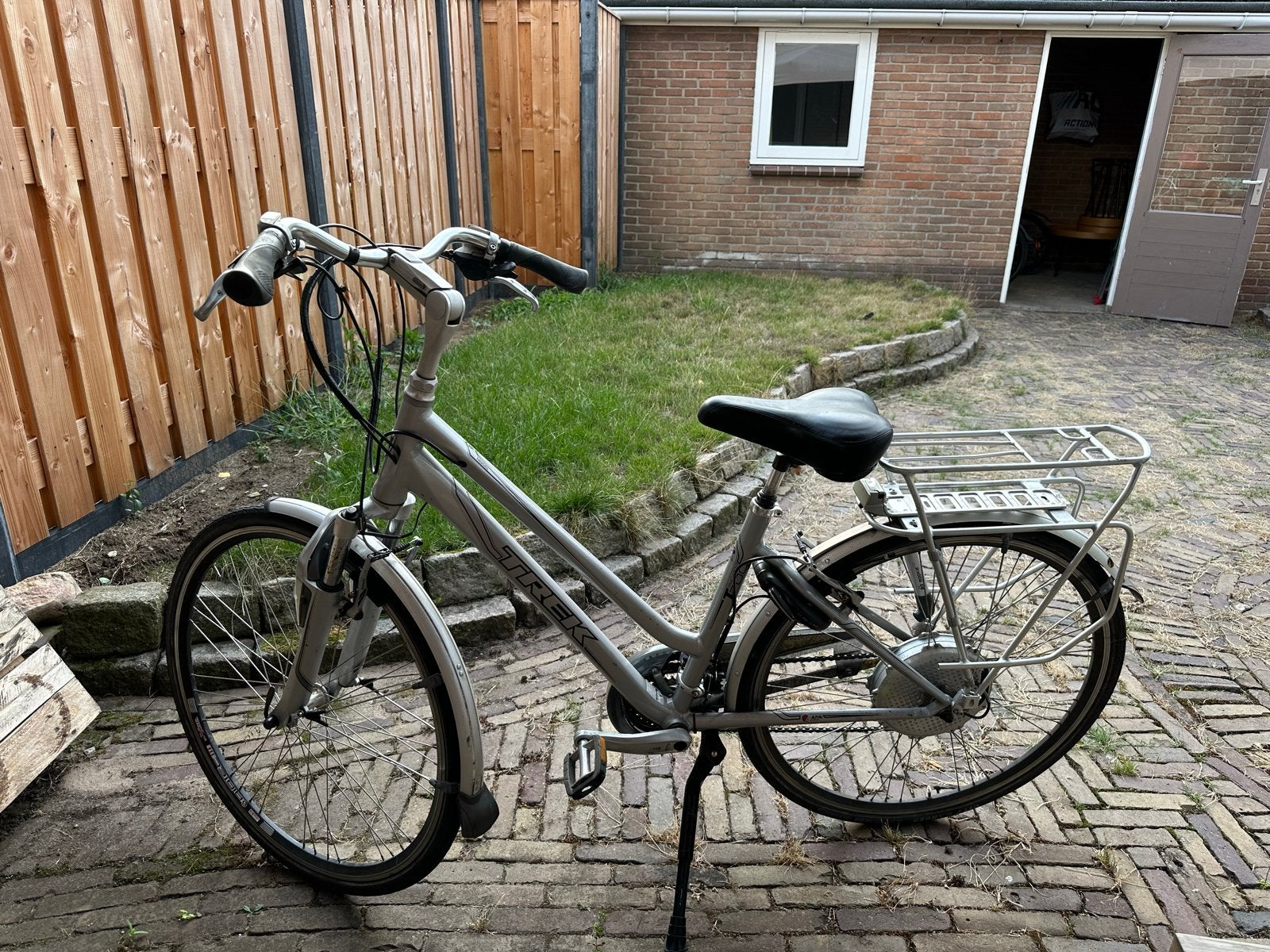 Defecte Trek fiets voor onderdelen of reparatie, Ophalen, Gebruikt