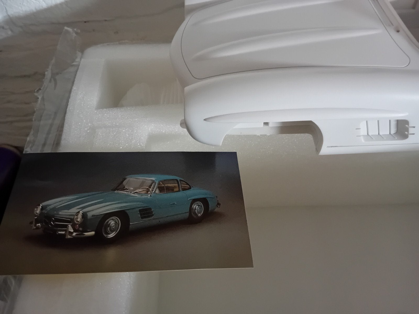 KIT,  om zelf te bouwen, GT Spirit  Mercedes-Benz 300 SL, Hobby en Vrije tijd, Overige merken, Auto, Ergens in Frankrijk, Nieuw