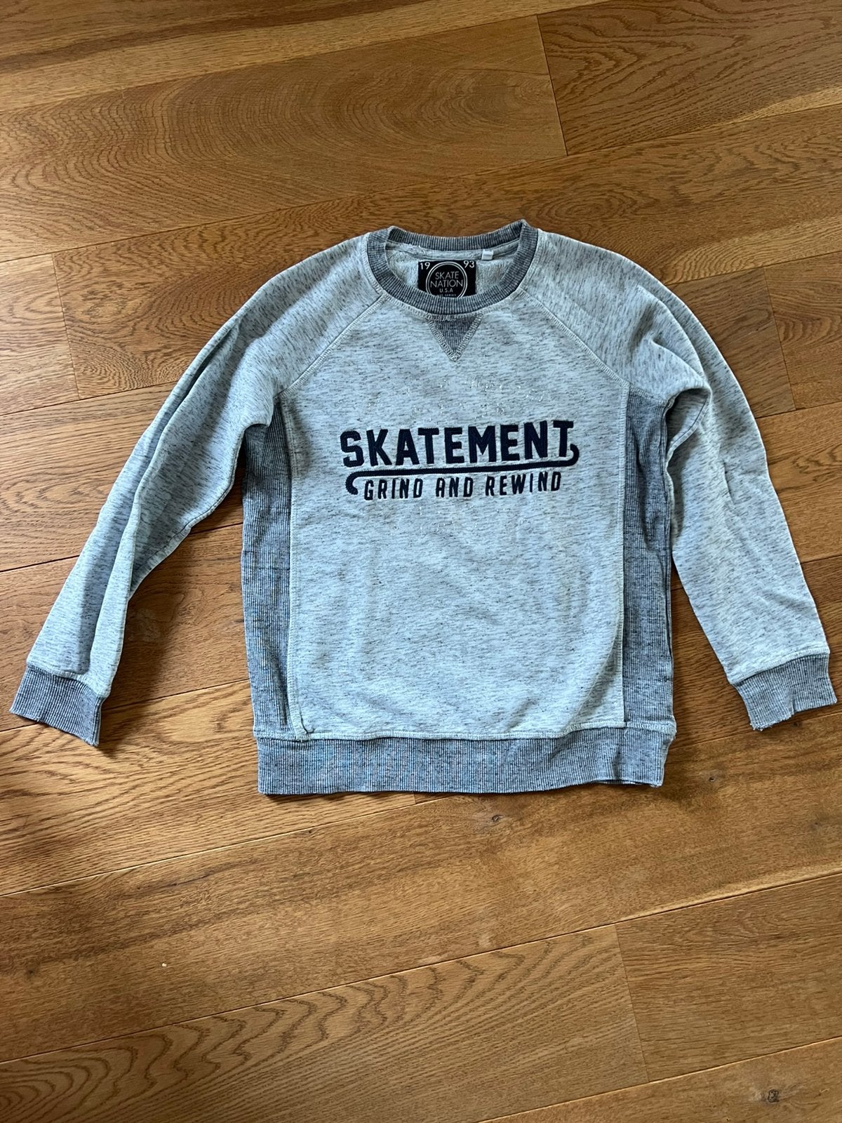 Skatement Grind and Rewind sweater - Maat 146/152, Ophalen of Verzenden, Gebruikt, Meisje, Trui of Vest