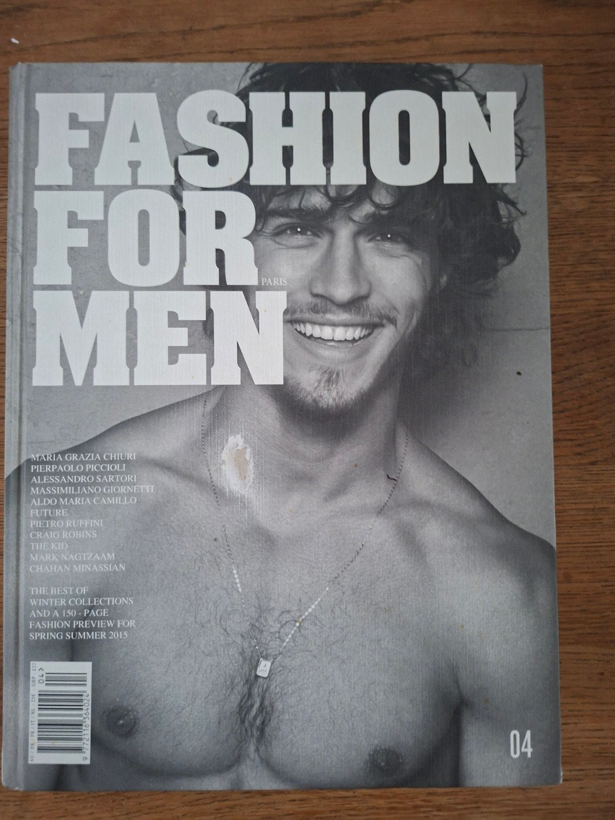 fashion for men magazine fashionbook 2015, Verzenden, 1980 tot heden, Buitenland, Tijdschrift