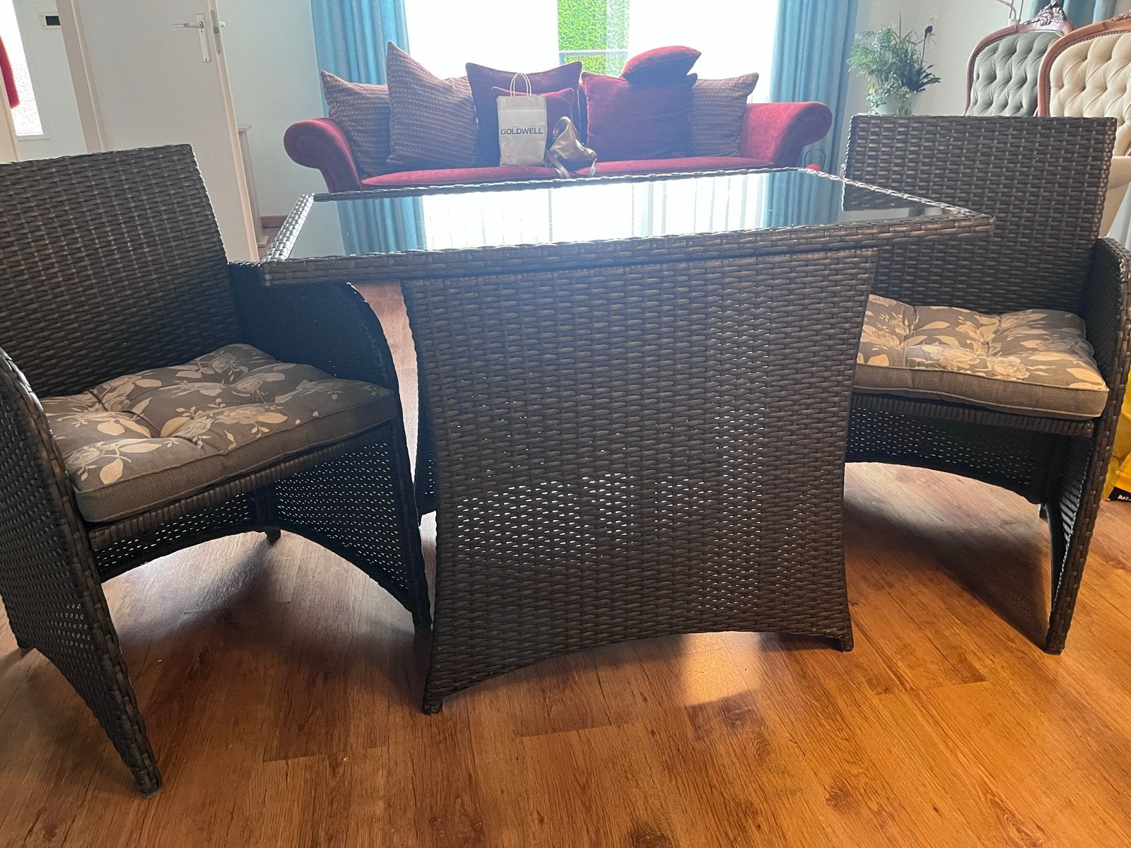 Compacte en comfortabele tuinset met 2 stoelen, Tuin en Terras, Tuinsets en Loungesets, Gebruikt, Eettafel, Wicker, Tuinset