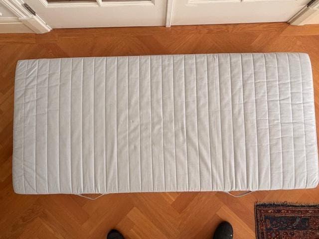 Ikea Matras Sultan Fängebö twee maal 90 x 200, Ophalen, 90 cm, Eenpersoons, Zo goed als nieuw