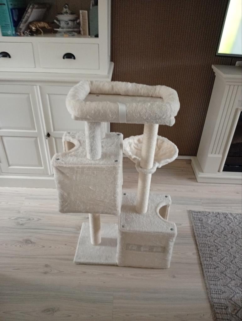 Nieuw kitten krabpaal  met 4 slaap plaatsen, Ophalen, Nieuw, Krabpaal
