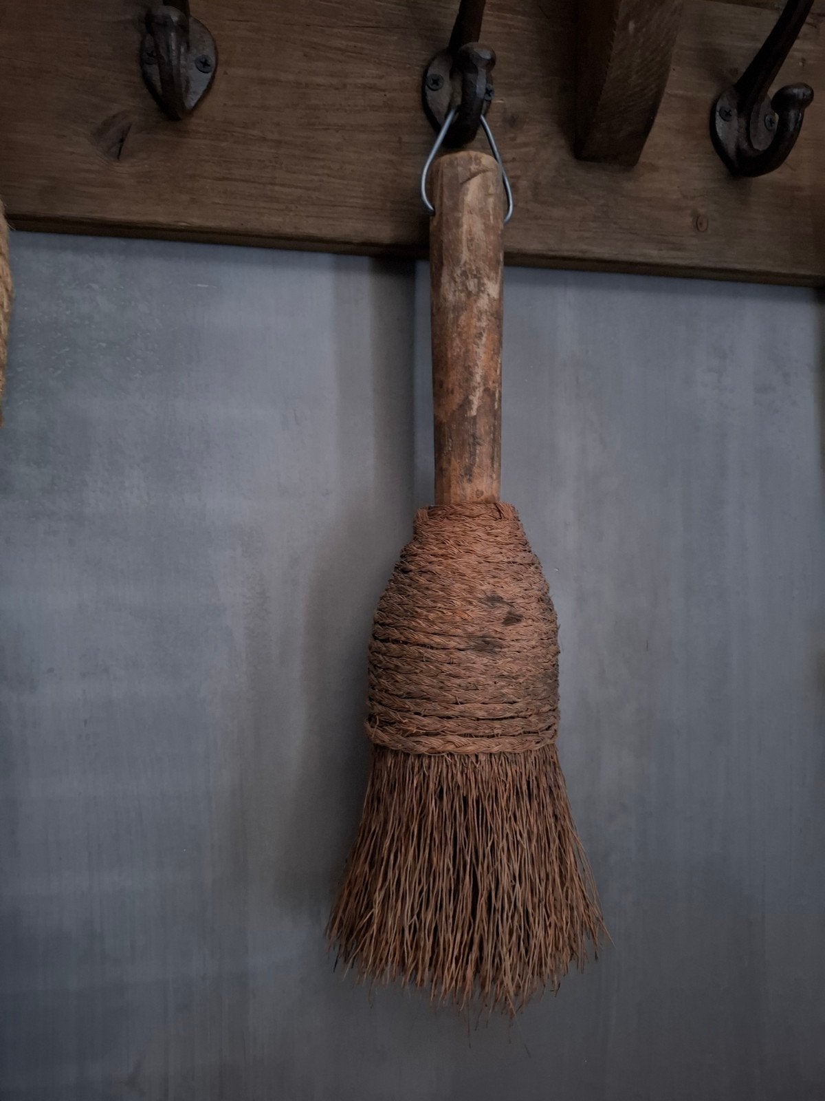 Gave, oude borstel uit India., Ophalen of Verzenden