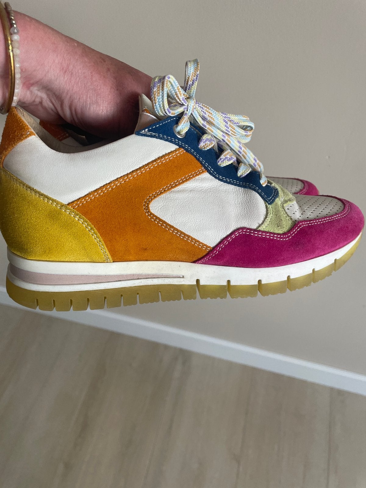 DL Sport dames sneaker mt 38, Ophalen, Zo goed als nieuw