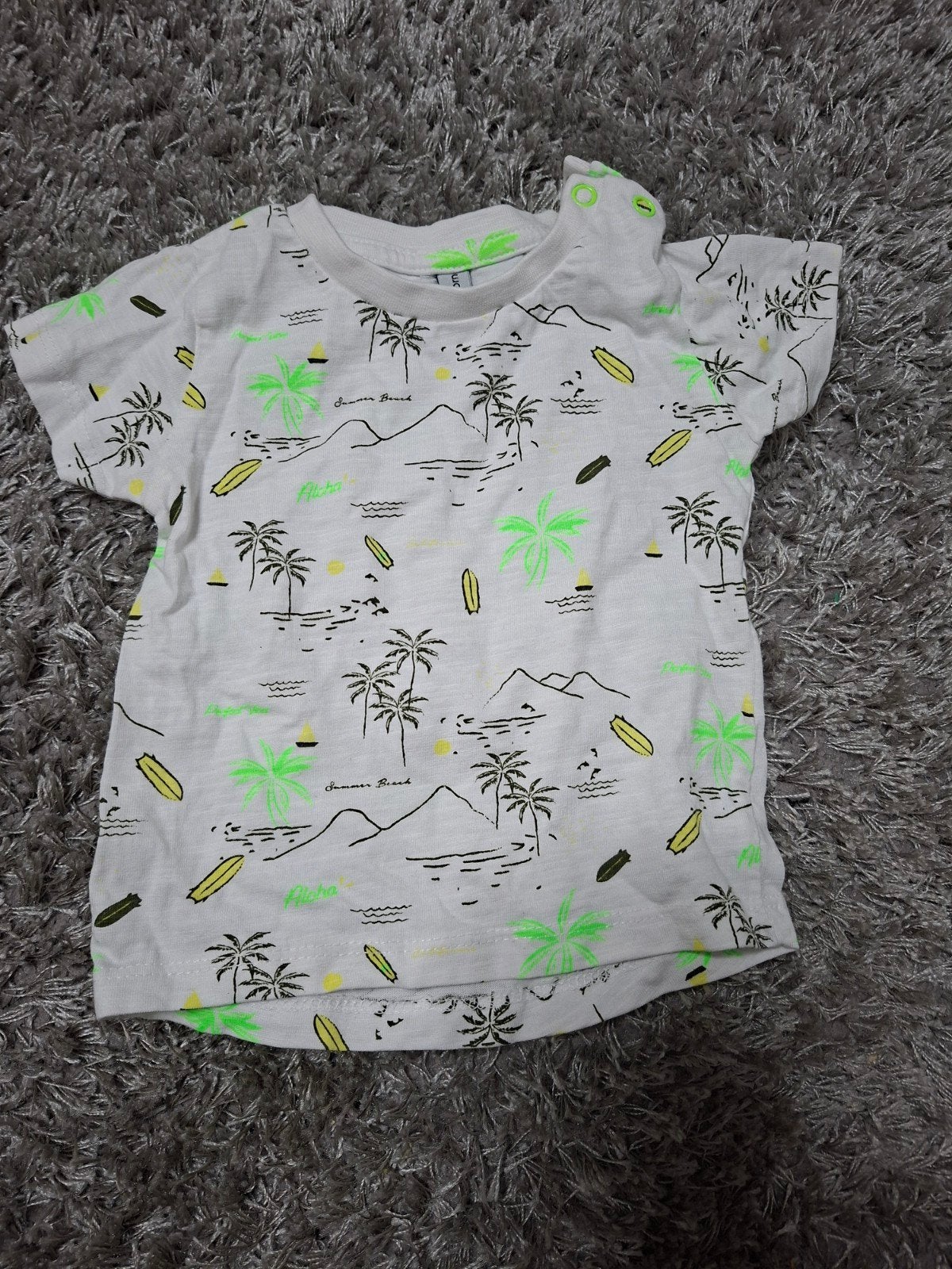 Nieuw t-shirt van Newborn, maat 56, Kinderen en Baby's, Babykleding | Maat 56, Newborn, Verzenden, Nieuw, Jongetje