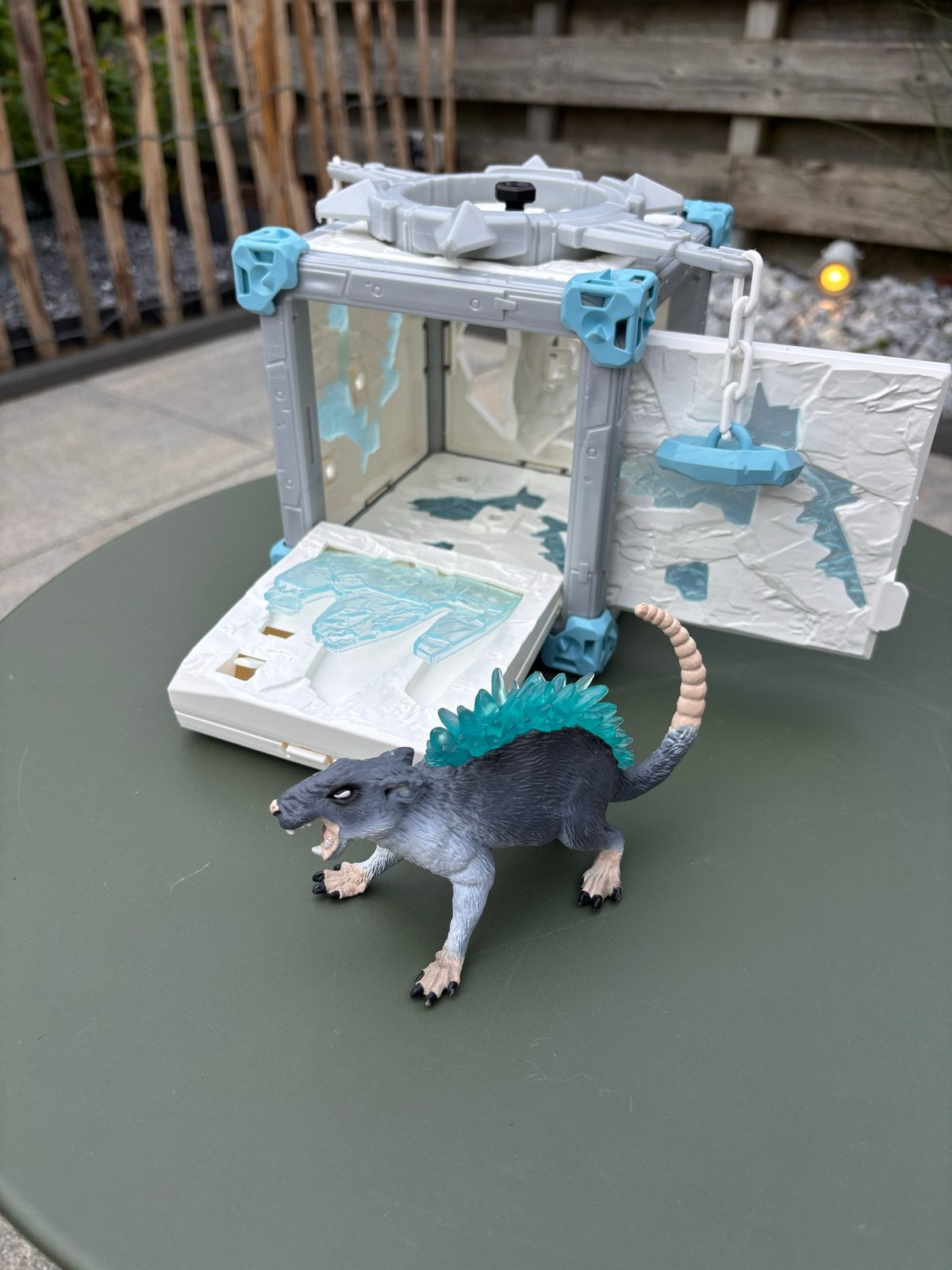 Schleich Eldrador Mini Creatures Shadow Stone Robot met Rat, Ophalen of Verzenden, Zo goed als nieuw