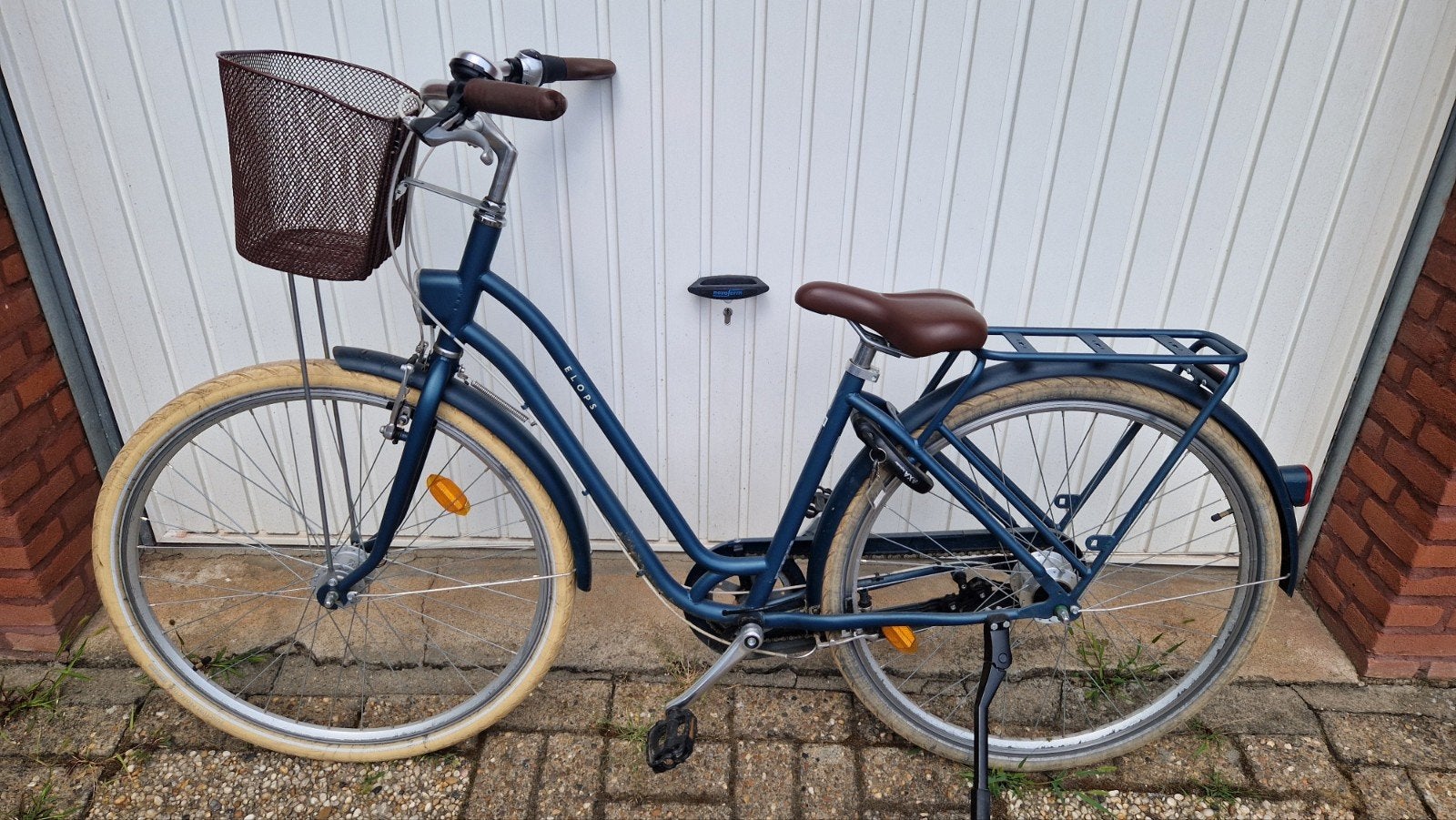 Kinderfiets met mandje en bagagedrager, Ophalen, 20 inch of meer, Gebruikt, Velgrem