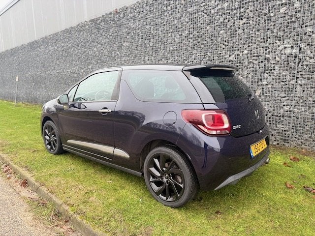 Citroen DS 3 1.2 Ultra Prestige 110pk Camera, Auto's, Voorwielaandrijving, Dealer onderhouden, Gebruikt, Euro 6