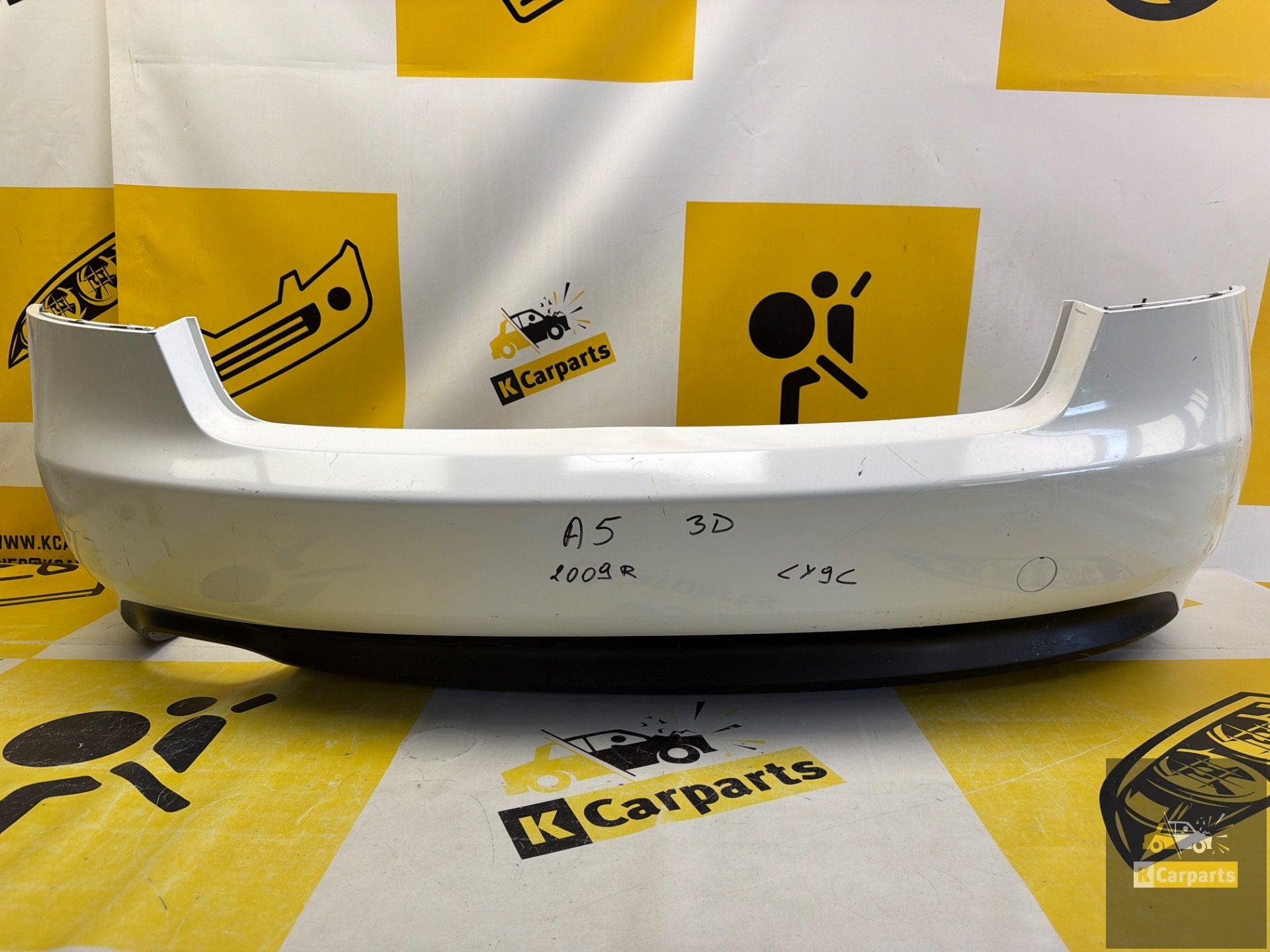 Bumper AUDI A5 (8T3) ACHTERBUMPER quattro 8T0807511, Gebruikt, AUDI AG, Auto-Union-Strasse 1
85045  Ingolstadt, DE, Bumper