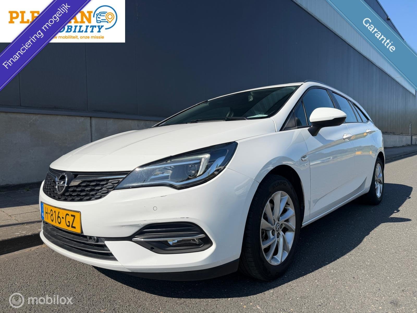 Opel Astra Sports Tourer 1.2 Edition, Nieuwe Distributie!, Voorwielaandrijving, Stof, Gebruikt, Euro 6