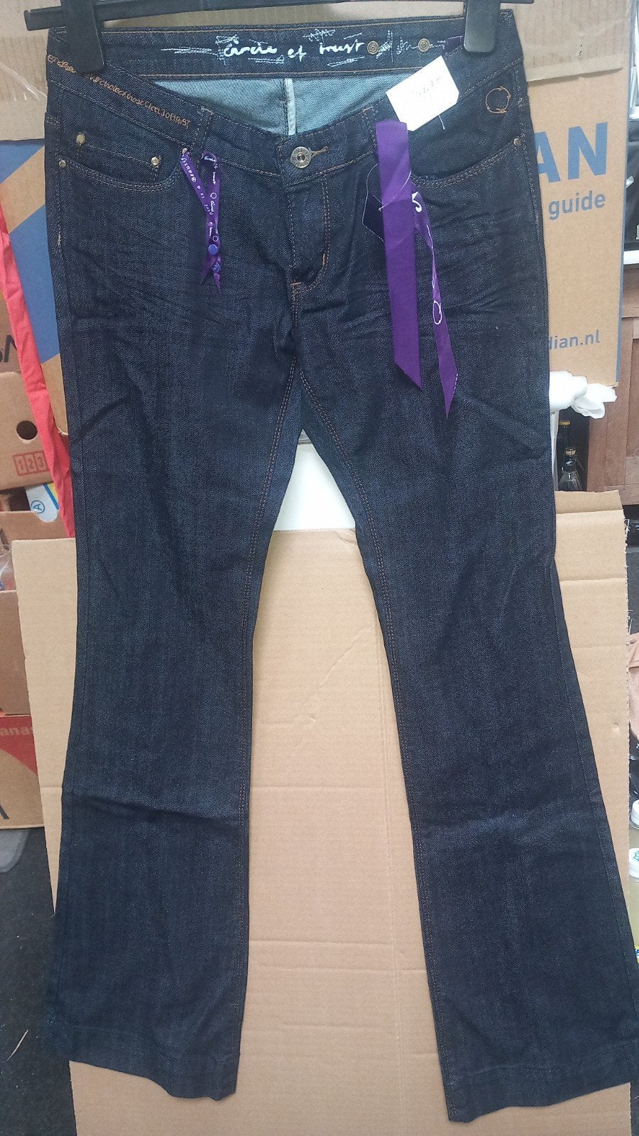 dames circle of trust Flared pants spijkerbroek maat 27 & 31, Ophalen of Verzenden, Zo goed als nieuw, Blauw, W27 (confectie 34) of kleiner