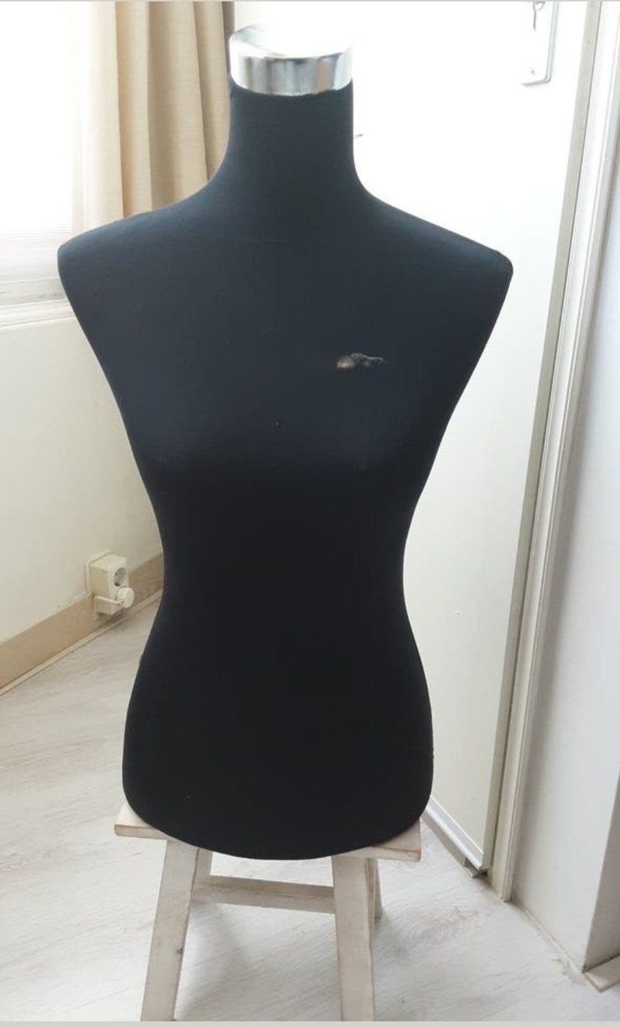 Mannequin torso, Ophalen