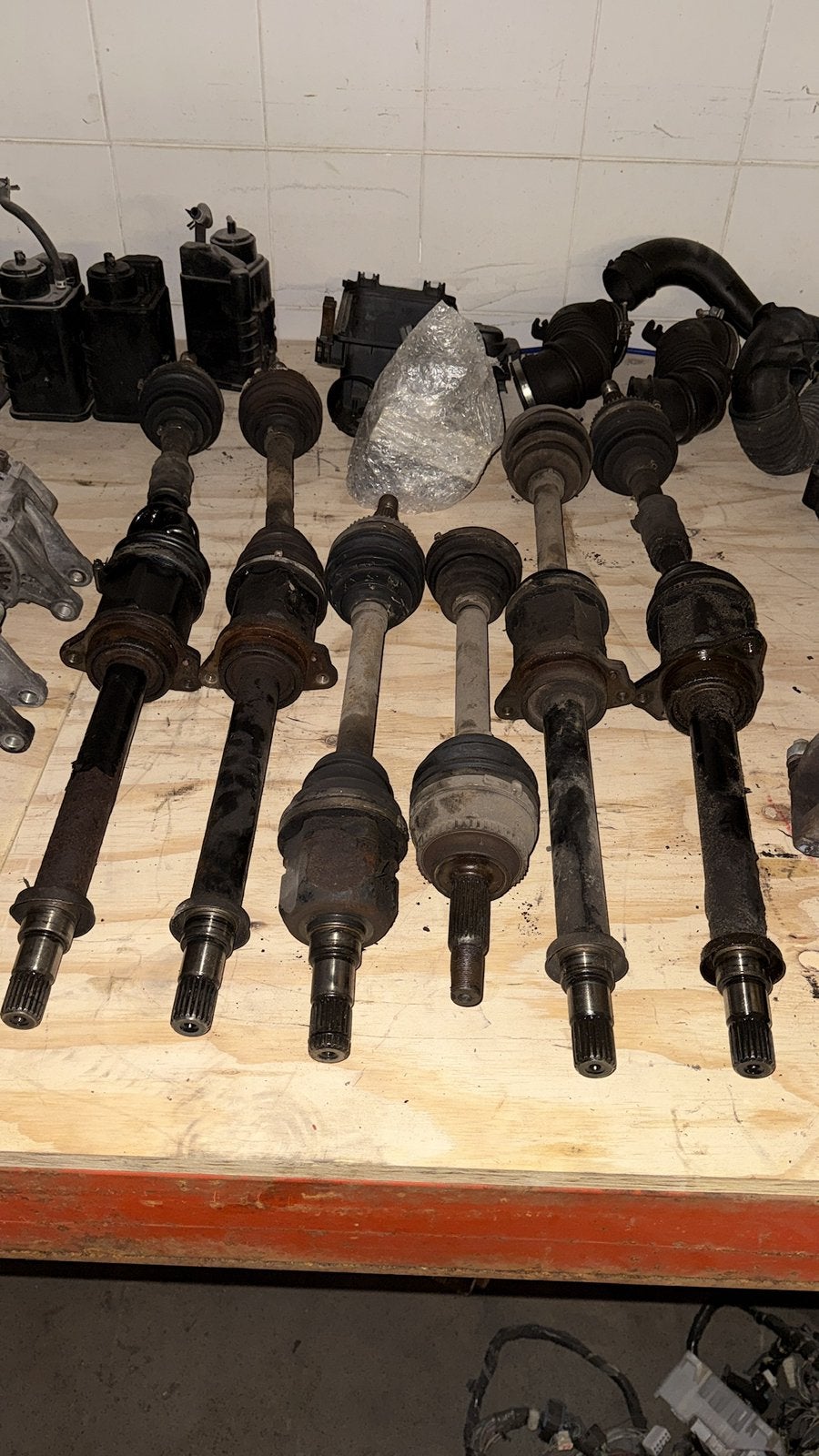 Toyota Corolla E12 T-sport aandrijfassen, Ophalen of Verzenden, Gebruikt, Toyota