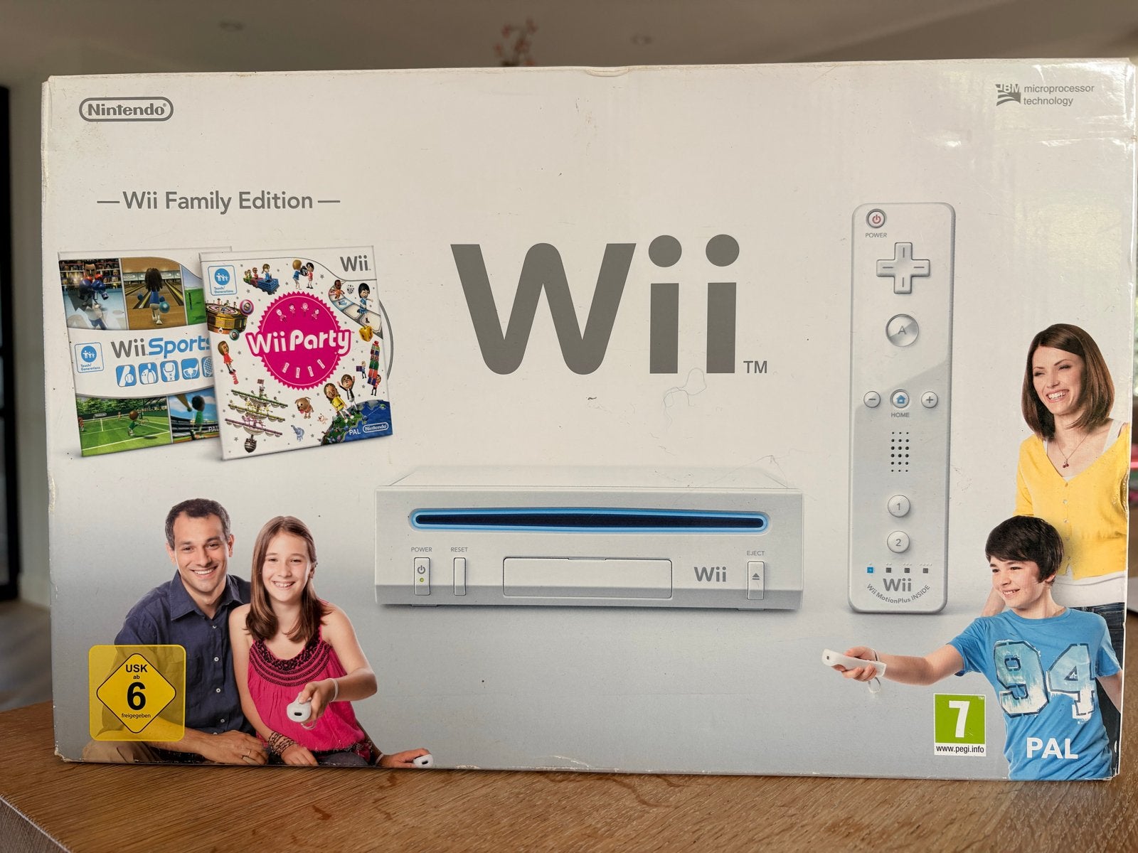 Nintendo Wii Family Edition met Just Dance games, Spelcomputers en Games, Ophalen, Gebruikt, 2 spelers, Eén computer