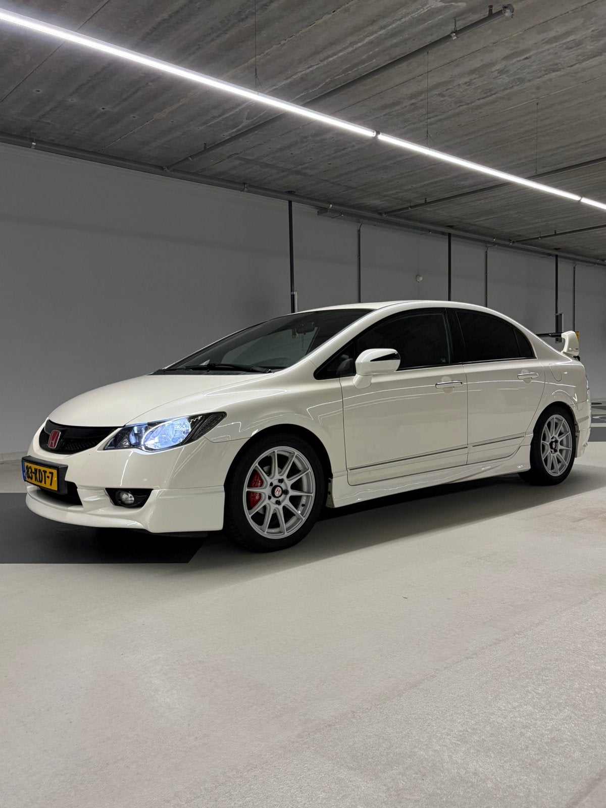 Honda Civic 1.3 i-VTEC Hybrid Executive | FD2 Type R Look, Euro 5, Wit, Origineel Nederlands, Bruin