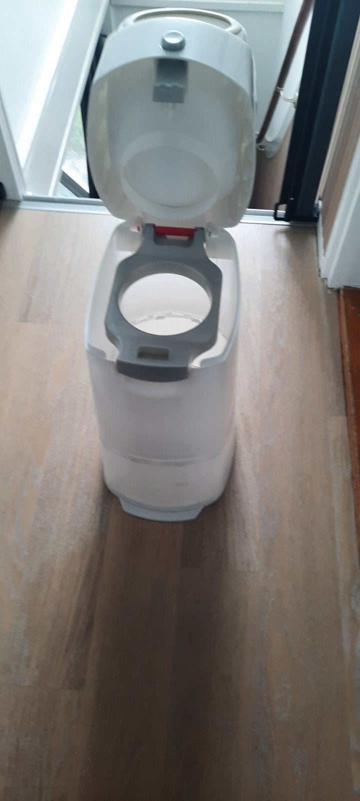 Handige luieremmer Diaper Champ, sluit vieze luchtjes af, Ophalen, Gebruikt