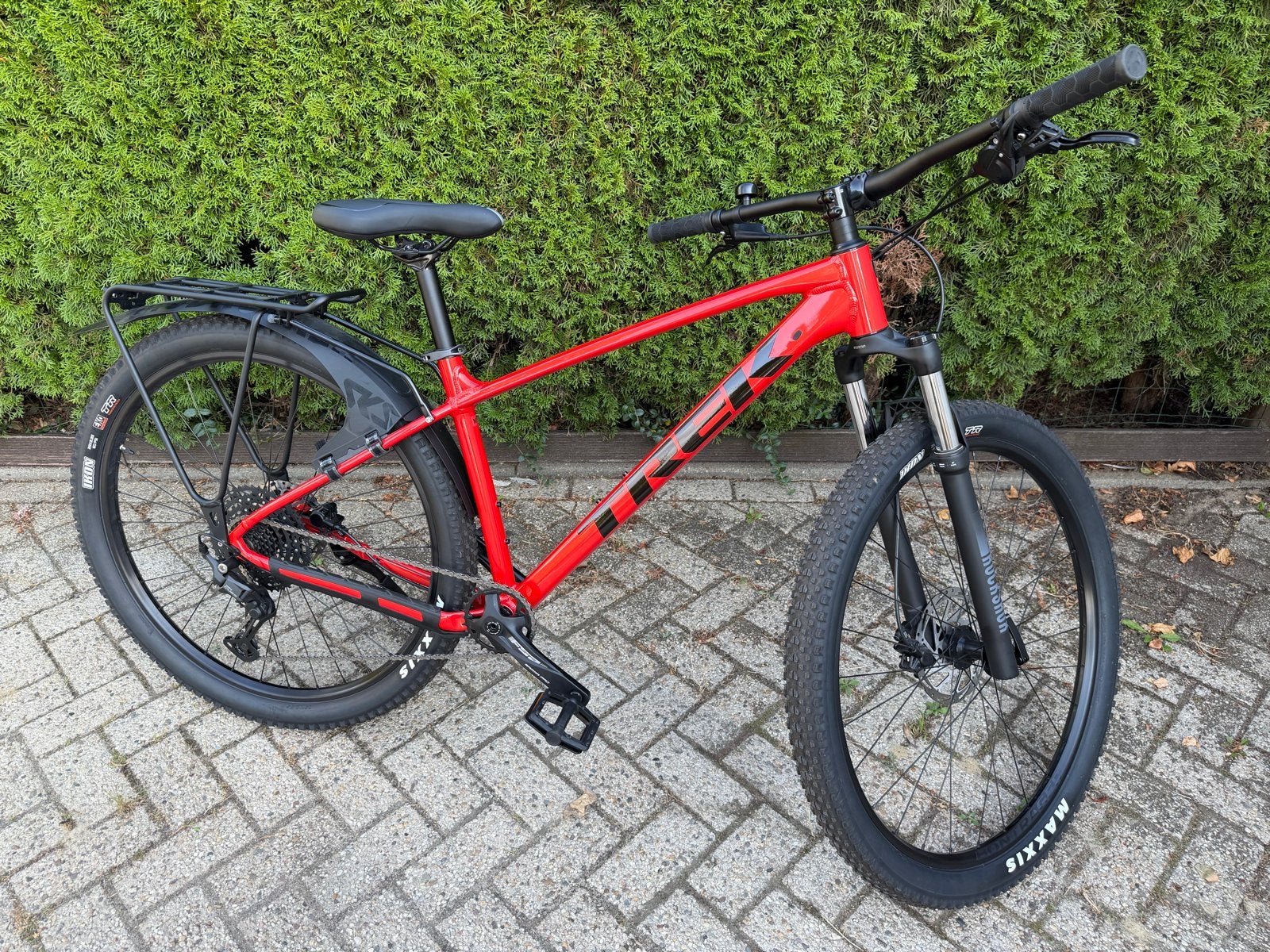 TREK Marlin 6 Gen 3 Lava Rood, Fietsen en Brommers, Fietsen | Mountainbikes en ATB, Ophalen, Hardtail, Heren, Zo goed als nieuw