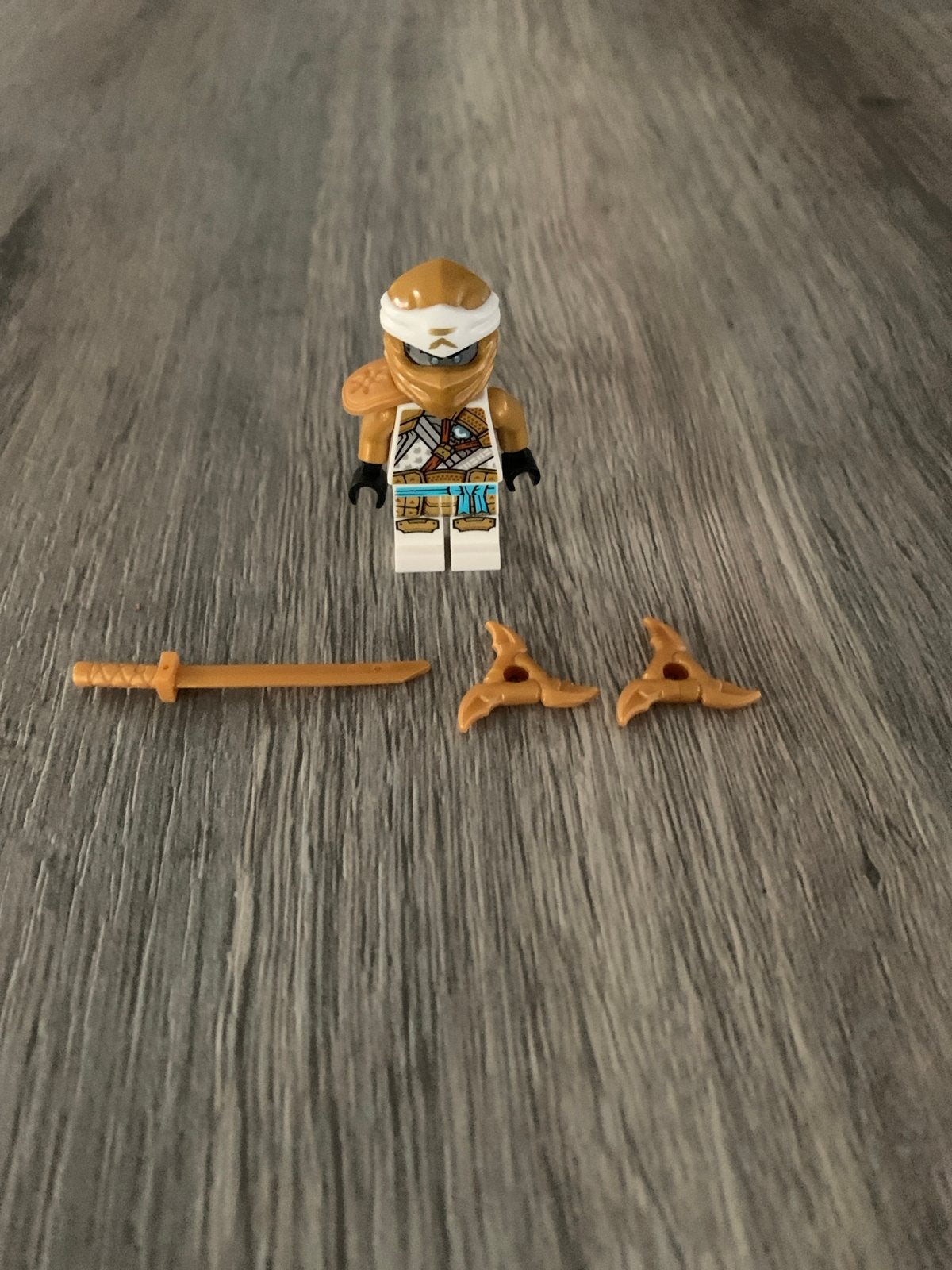 Lego Ninjago Zane Minifiguur met Accessoires - (Crystalized), Ophalen of Verzenden, Zo goed als nieuw