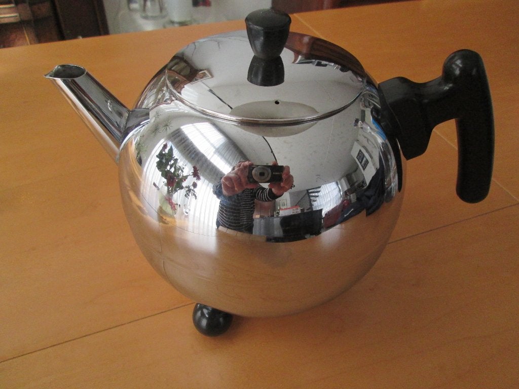 Bredemeijer Dubbelwandige theepot Bella Ronde. z.g.a.n, Overige materialen, Overige typen, Ophalen of Verzenden, Zo goed als nieuw