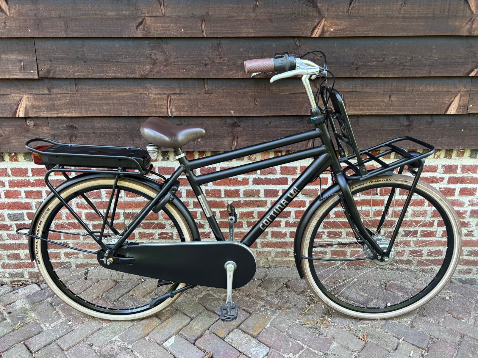 Als nieuwe Cortina E-U4 elektrische herenfiets voorwielmoter, Versnellingen, Zo goed als nieuw, Ophalen, Overige merken