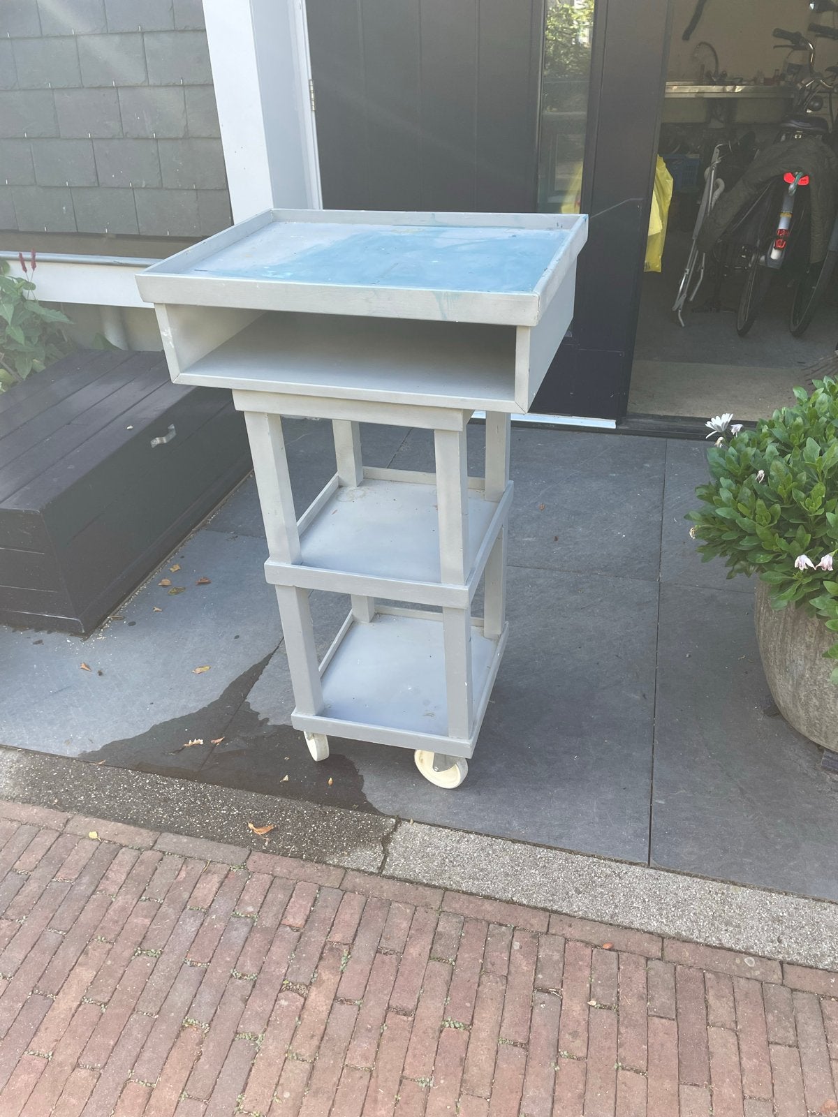 Gratis Multifunctioneel Trolleykarretje voor Atelier/Hobby, Ophalen, Gebruikt