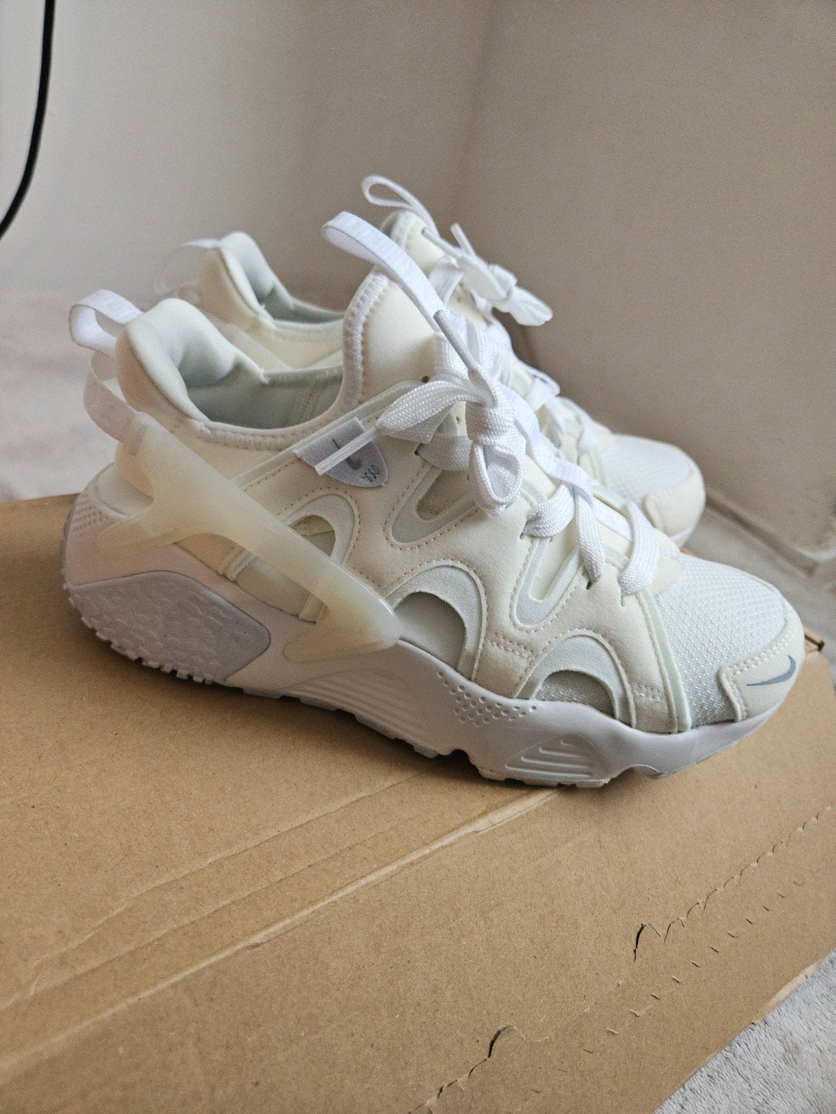Dames Sneakers Nike Air Huarache Craft maat 38 Nieuw in doos, Nike air, Nieuw, Ophalen of Verzenden, Sneakers of Gympen