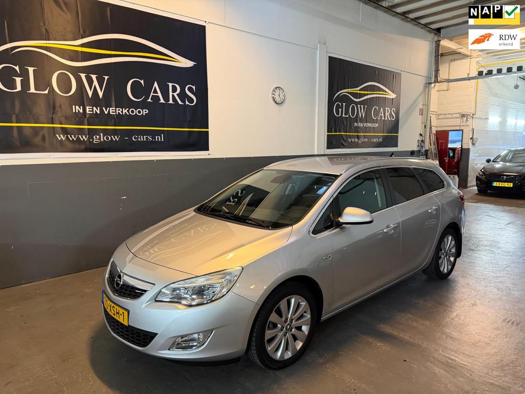Opel Astra Sports Tourer 1.4 Turbo Cosmo AIRCO|NAVI|TREKHAAK, Euro 5, Stof, Gebruikt, Zwart