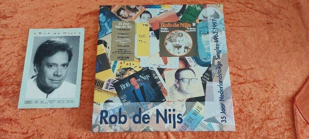 5 CD BOX ROB DE NIJS 35 JAAR NEDERLANDSE SINGLES 1962-1997, Ophalen, Inclusief boekje, Zo goed als nieuw, Pop