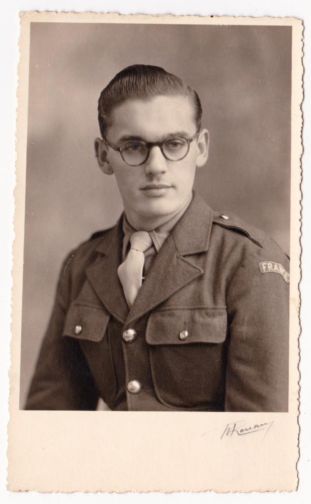 Antieke Foto WW2 Franse Soldaat Schouderpatch, Verzamelen, Militaria | Algemeen, Landmacht, Foto of Poster, Overige gebieden, Verzenden