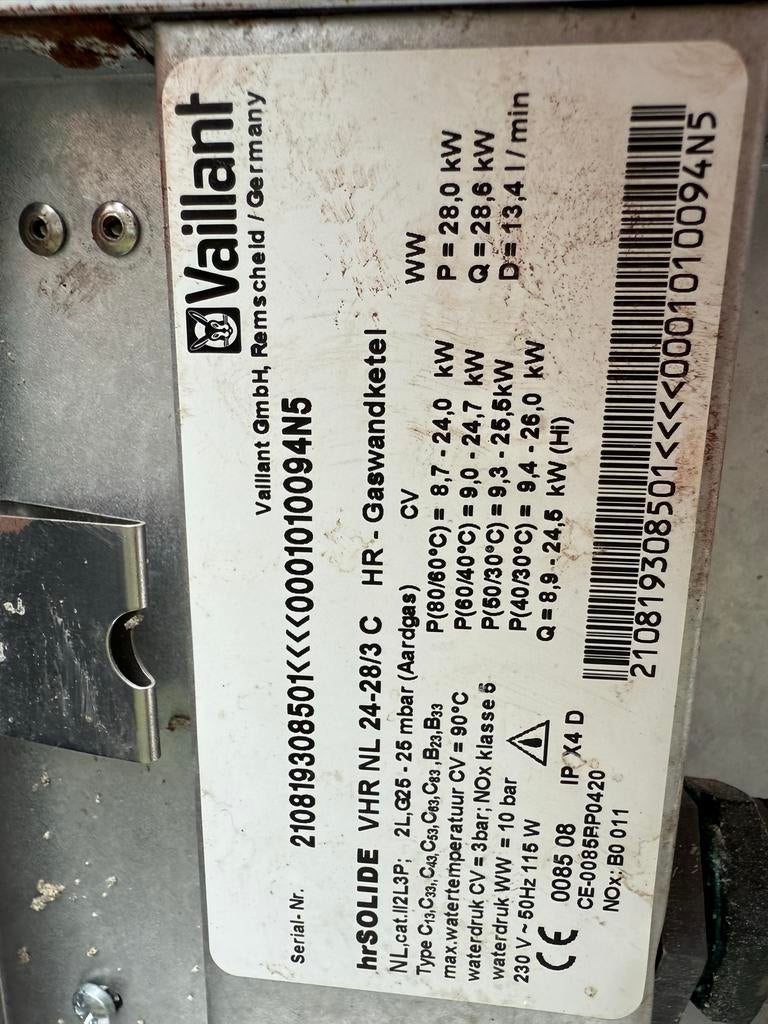 Vaillant HRsolide VHR NL 24-28/3 C CV-ketel, Doe-het-zelf en Verbouw, Verwarming en Radiatoren, 30 tot 80 cm, Gebruikt, Hoog rendement (Hr)