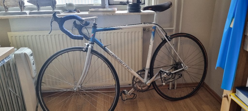 Benotto Racefiets, Fietsen en Brommers, Fietsen | Racefietsen, 28 inch, Gebruikt, Velgrem, 53 tot 57 cm