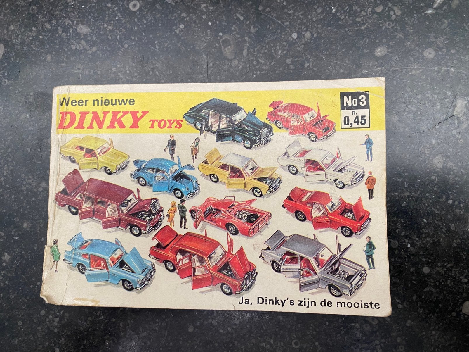 Dinky Toys catalogus No.3 1967, Ophalen of Verzenden, Gelezen