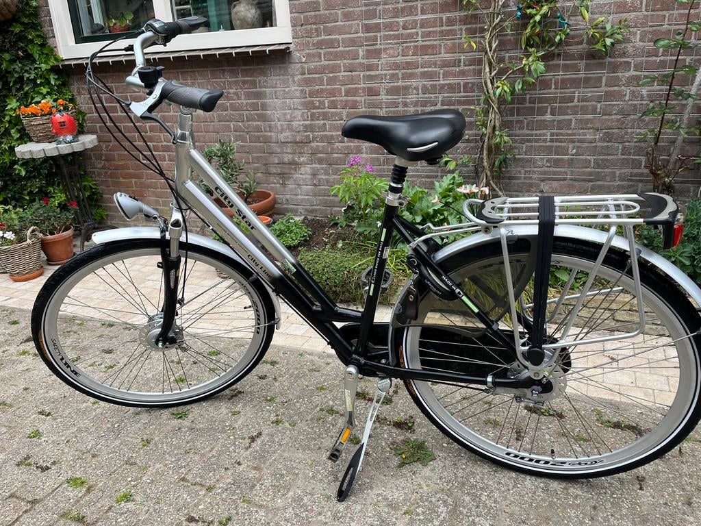 Damesfiets City Star 8 versn tr.rem. Zgan uit Gazelle farbr., Fietsen en Brommers, Fietsen | Dames | Damesfietsen, Ophalen, Zo goed als nieuw