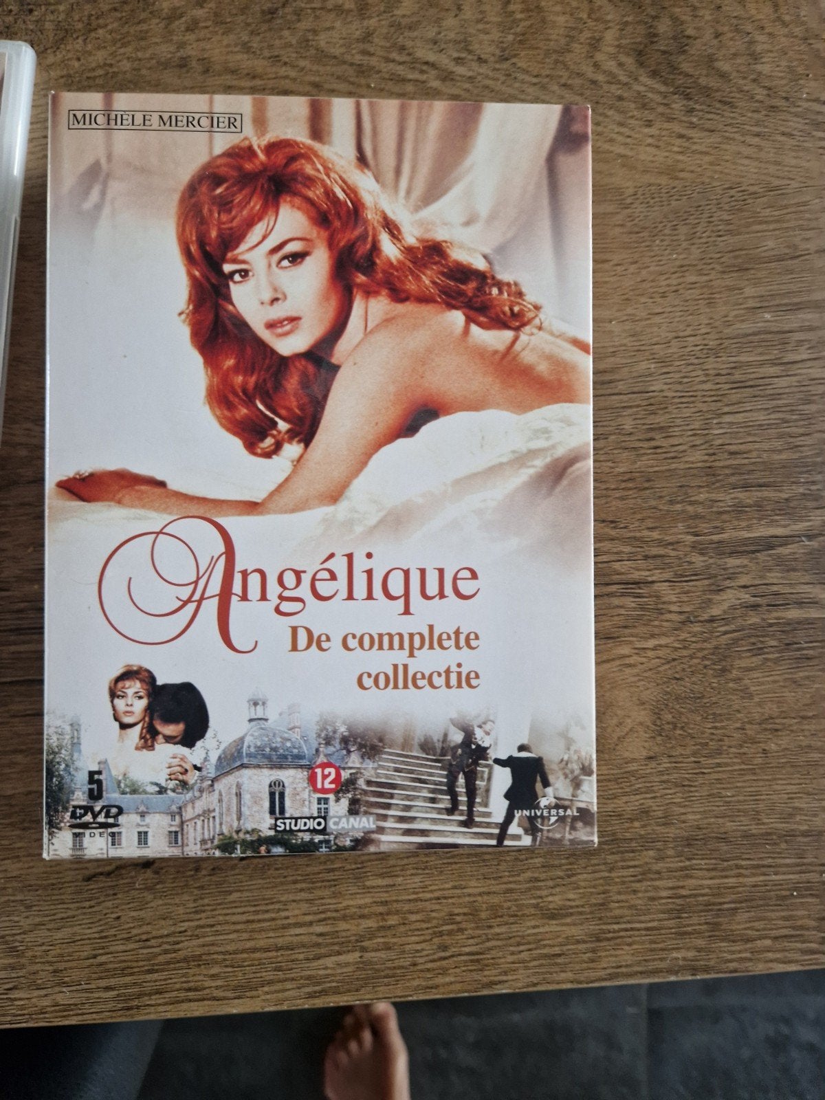 Angélique: De complete collectie - 5 DVD Boxset, Vanaf 12 jaar, Ophalen of Verzenden, Zo goed als nieuw, Inclusief doosje