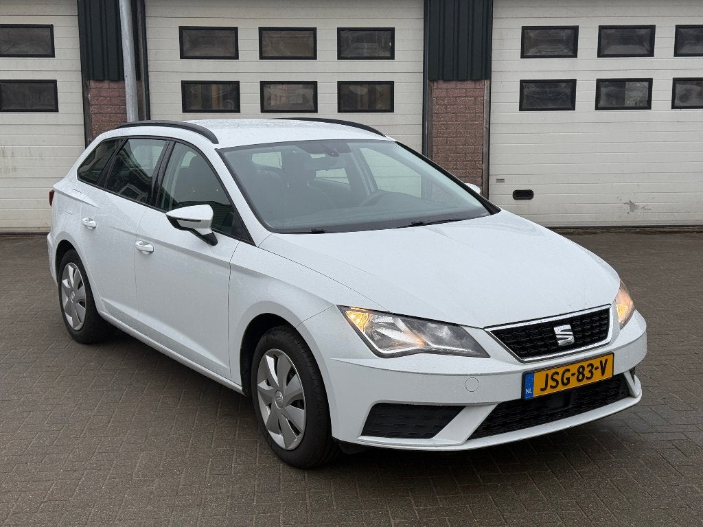 Seat Leon 1.6 TDI ST slechts 139.000 km, Auto's, Seat, Voorwielaandrijving, Stof, 4 cilinders, Leon