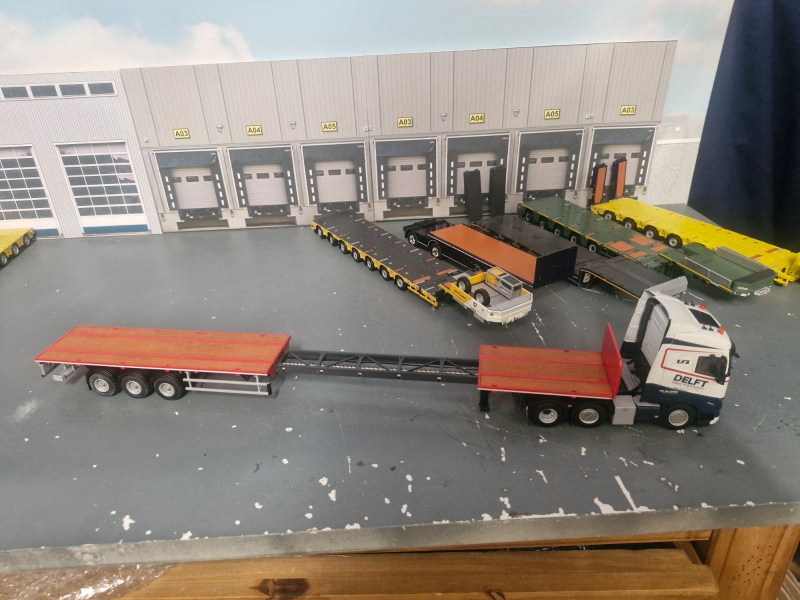 Volvo FH met uitschuif trailer van delft transport, Ophalen of Verzenden, Zo goed als nieuw, Bus of Vrachtwagen, Wsi