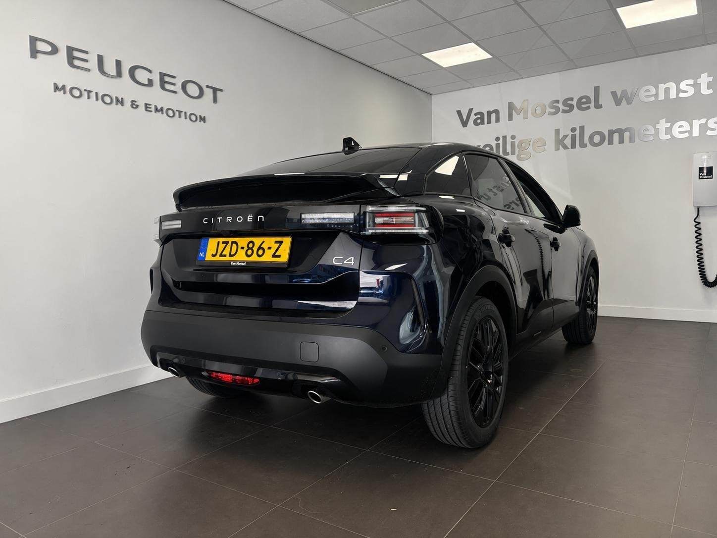 Citroen C4 1.2 Hybrid 145pk Max | Navigatiesysteem full map, Auto's, Citroën, Euro 6, 1199 cc, Blauw, Leder en Stof